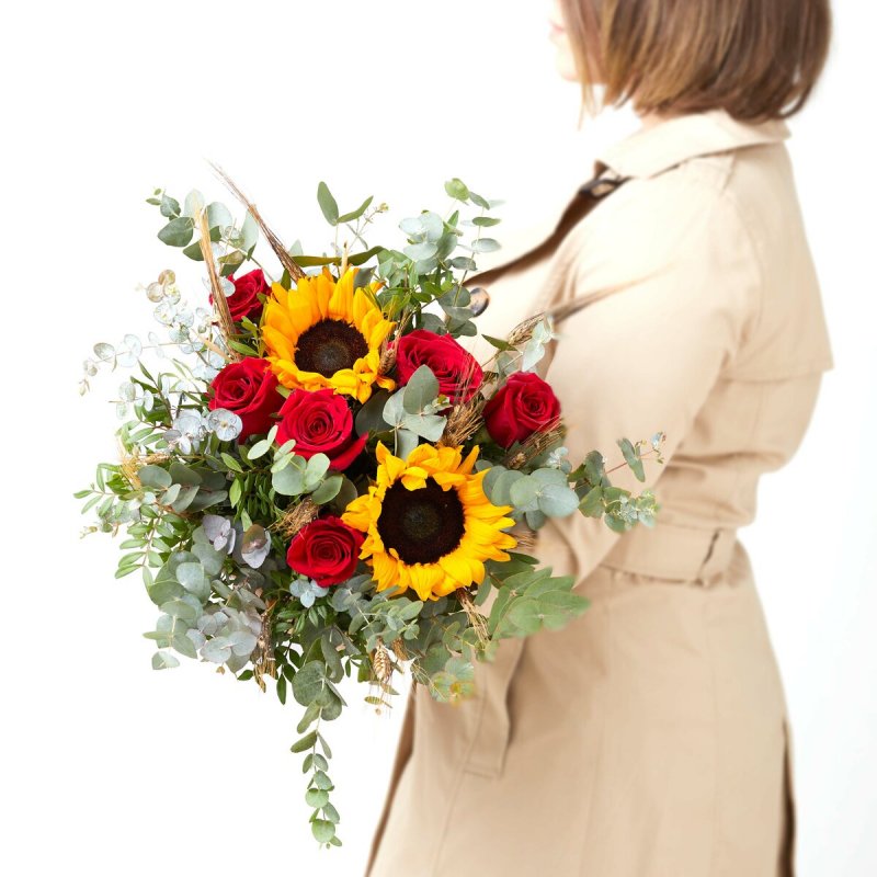 Ramo de rosas y girasoles Jafre : , Naturkenva | Ramos de flores para  regalar